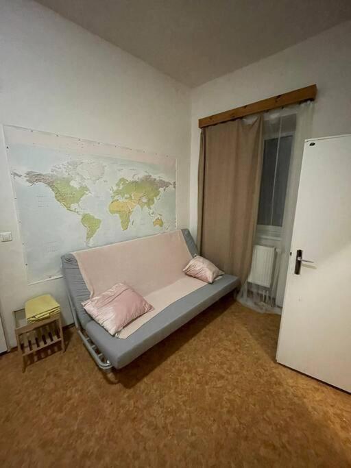 Near Main Railway And Bus Station Apartment Brno Exterior photo