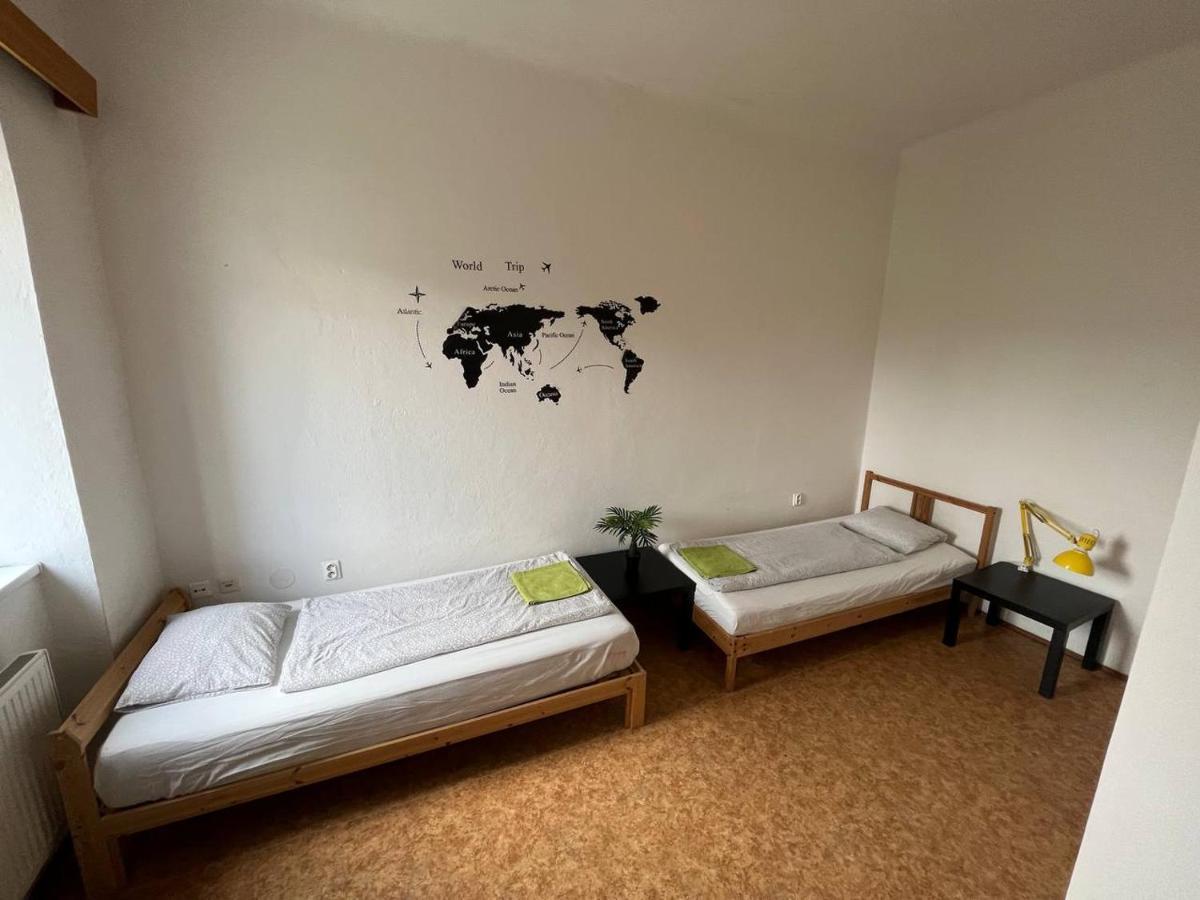 Near Main Railway And Bus Station Apartment Brno Exterior photo