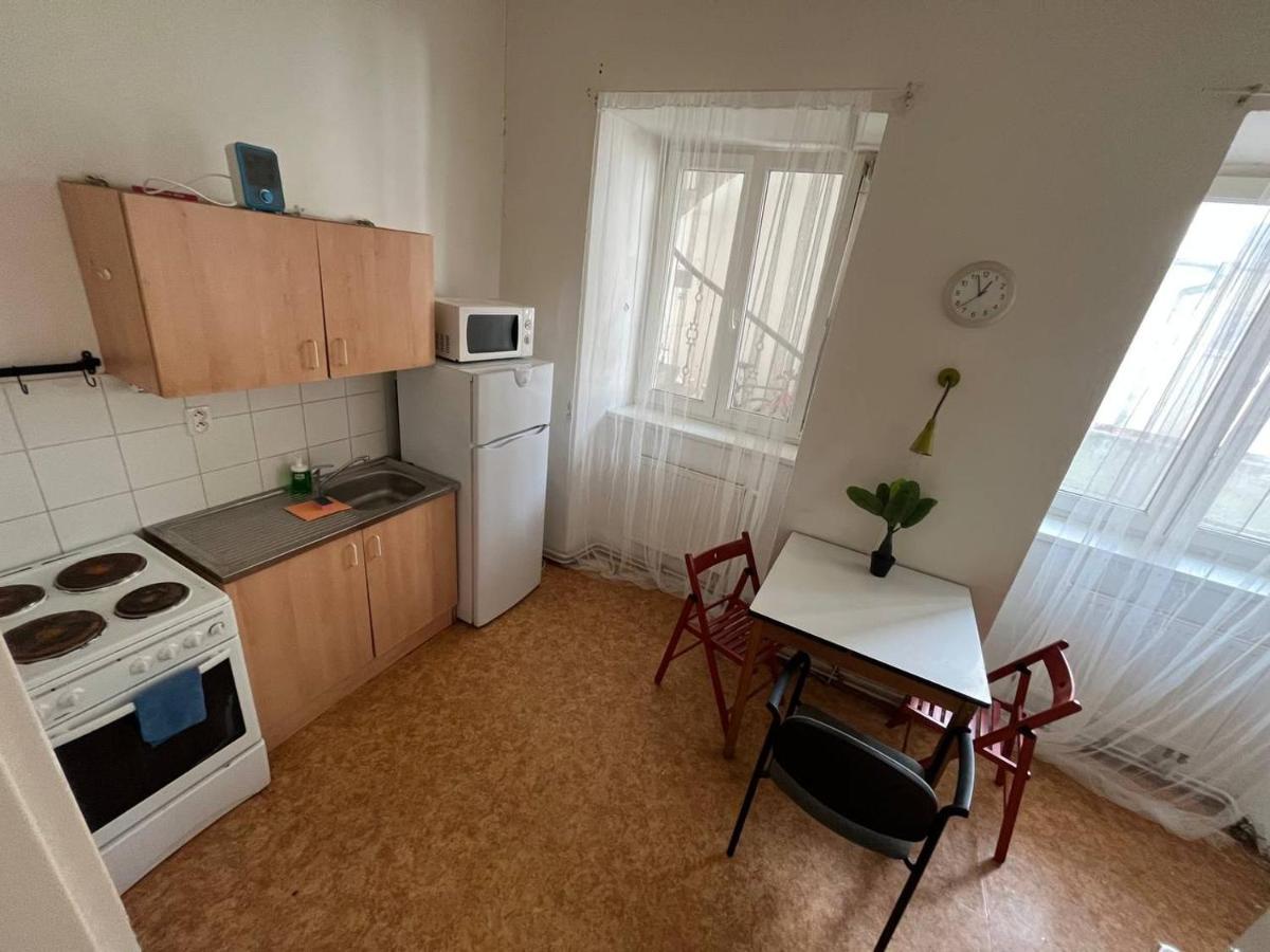 Near Main Railway And Bus Station Apartment Brno Exterior photo